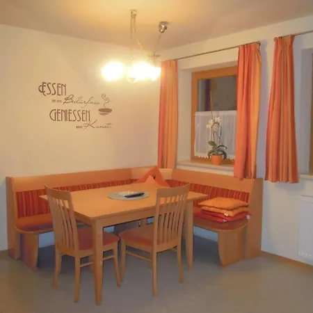 Apartment Neustockach